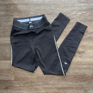 ALO YOGA airlift legging